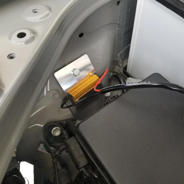 SHOWA GARAGE Plug & Play Resistor Kit Jimny (2018-ON)