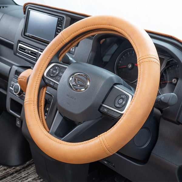 GRACE Synthetic Leather Steering Wheel Cover