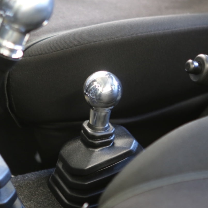 APIO Aluminum Transfer Shift Knob Grip Jimny JB74 64 from Japan