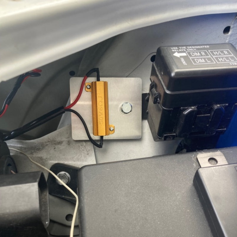 SHOWA GARAGE Plug & Play Resistor Kit Jimny (2018-ON)