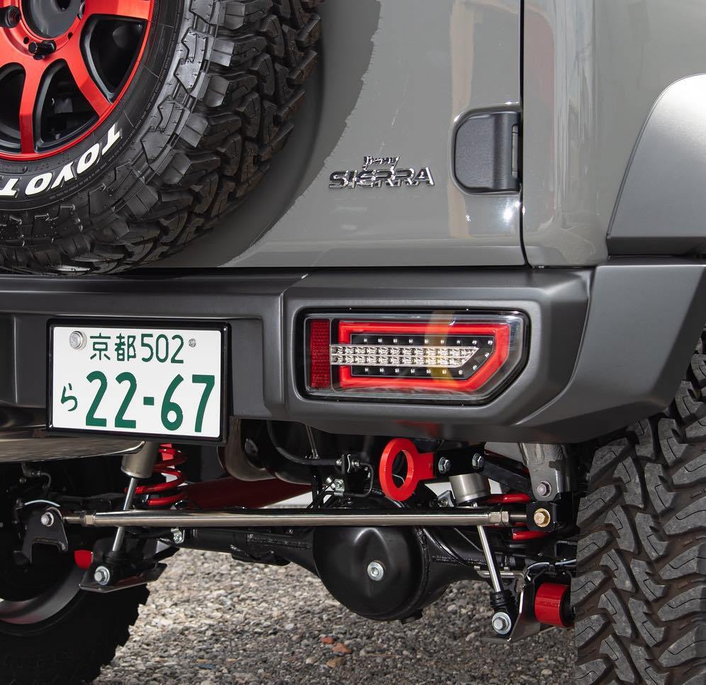 Jimny SIERRA Emblem 16x4cm