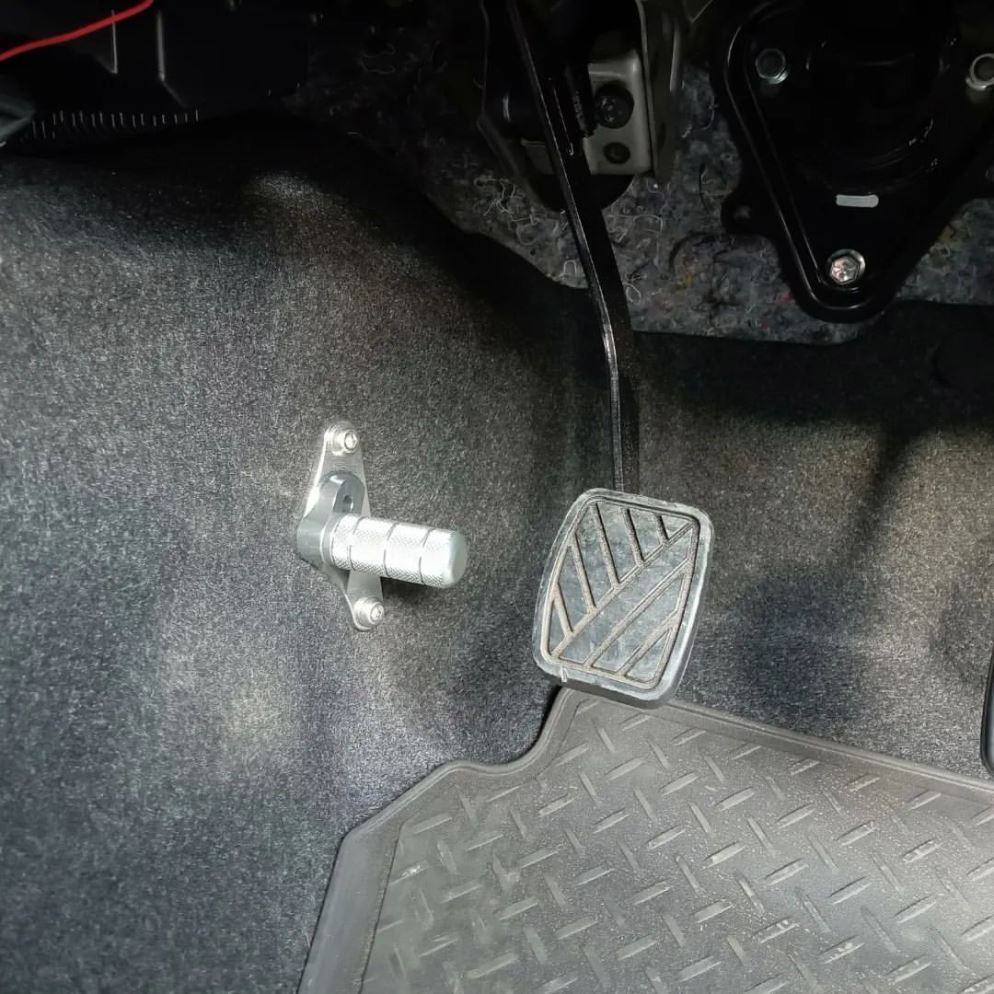TANIGUCHI High-performance Footrest Bar Jimny (2018-ON) MT RHD