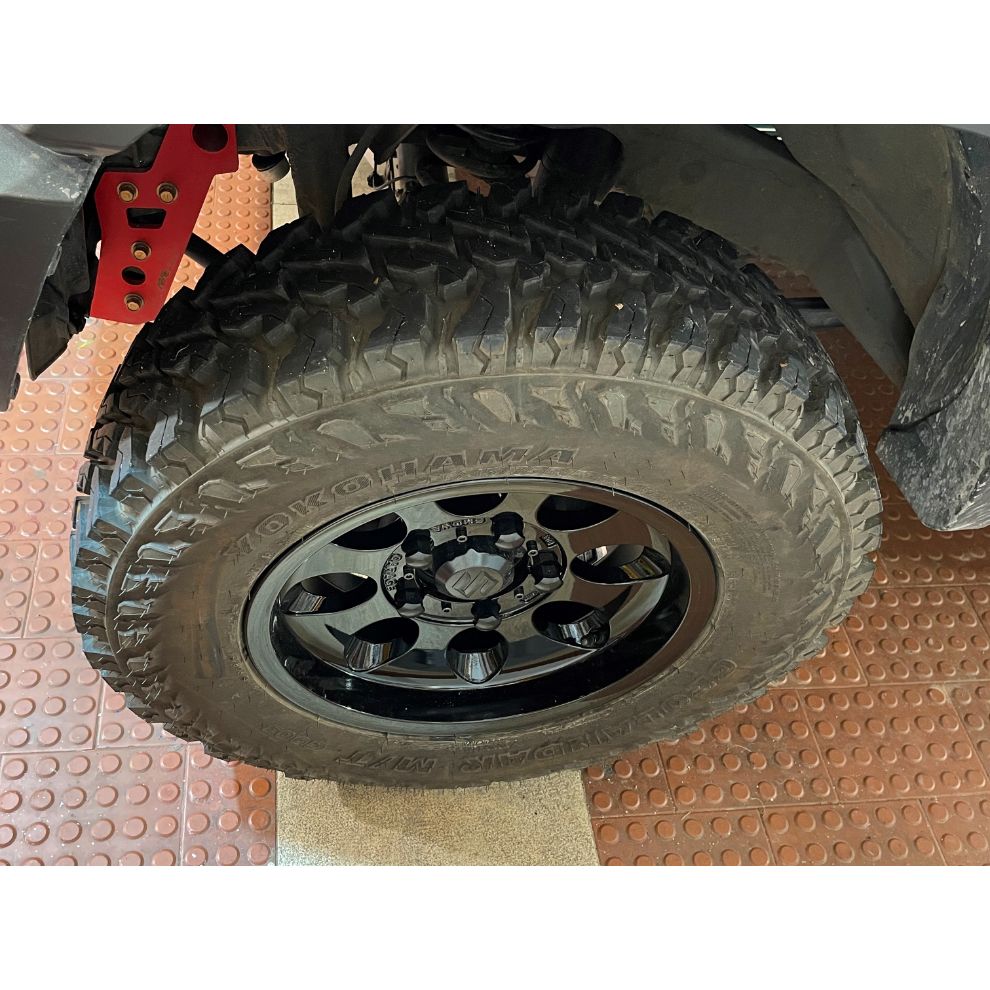 SHOWA GARAGE R8 Matte Black set of 15