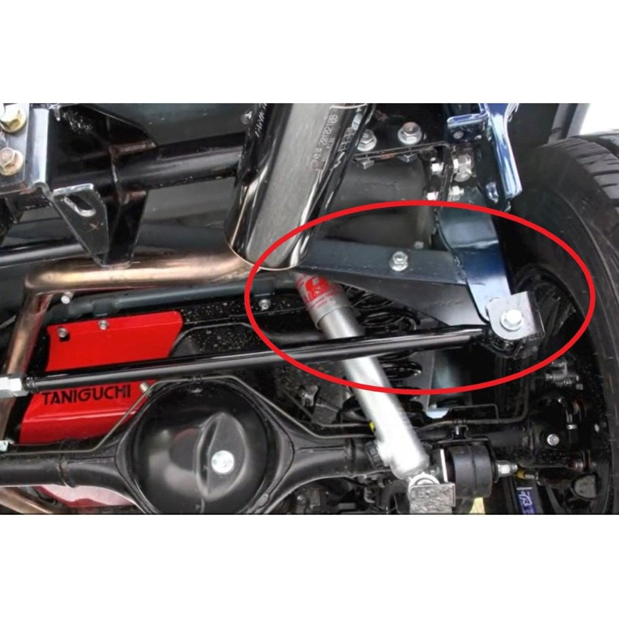 TANIGUCHI Rear Panhard Rod Offset Relocation Bracket Jimny (1998-2018)