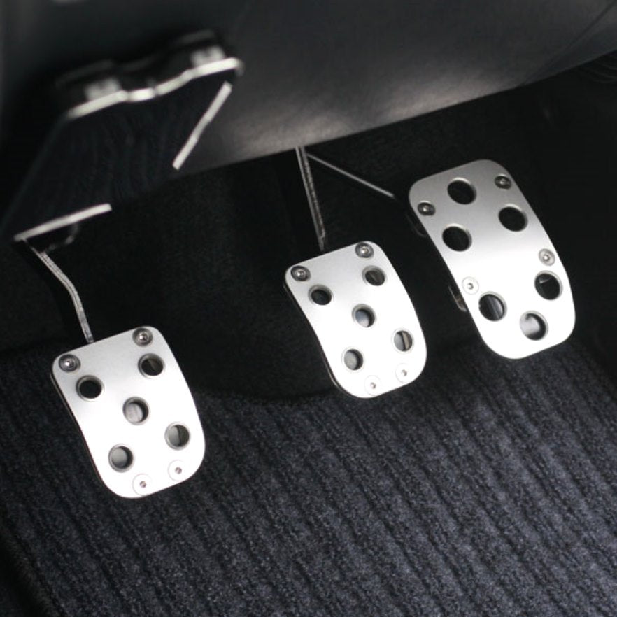 APIO Aluminum Footrest Jimny (1998-2018) MT RHD